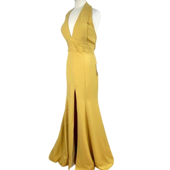 💛 TS COUTURE Gold Formal Halter Mermaid Flare Gown - Picture 4 of 6